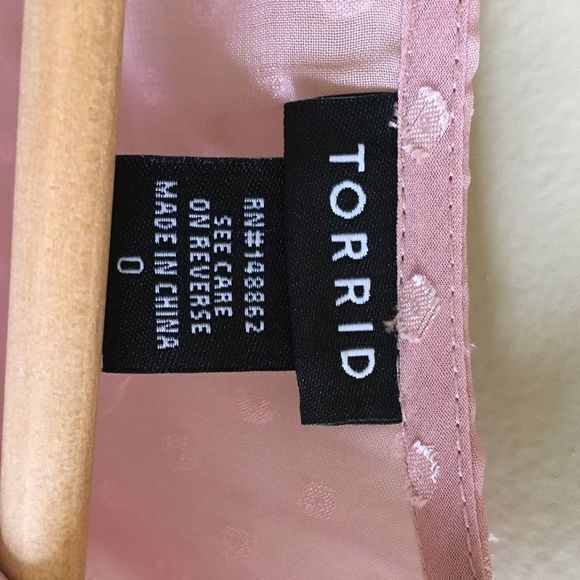 Torrid Swiss Dot Ruffle Front Chiffon Blouse Top - Picture 3 of 7